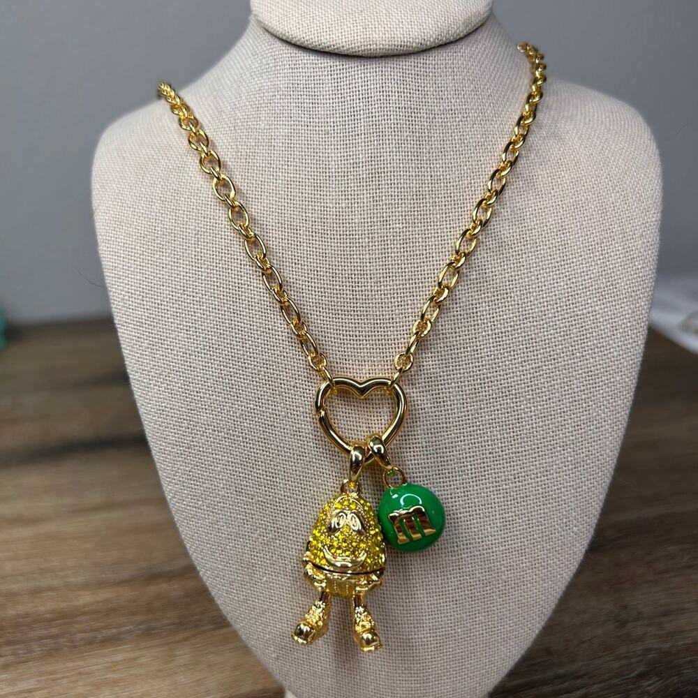 Gold Chain Necklace with M&M CGold Chain Necklace with M&M Charm and Heart Clasp
